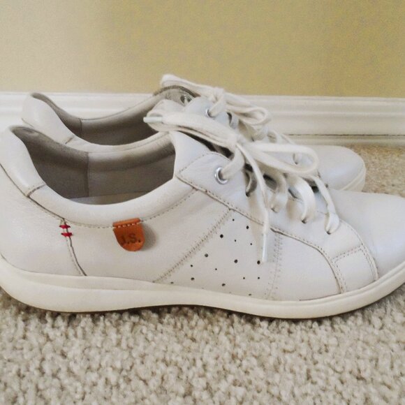 Josef Seibel White shoes size 9 - Picture 1 of 14
